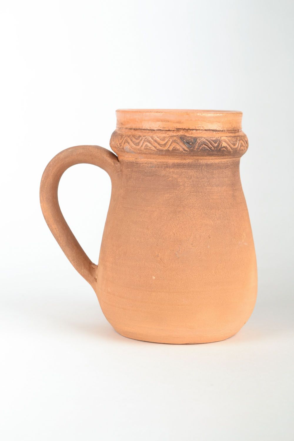 The original earthenware jug-cup